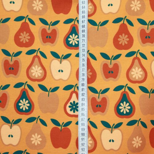 Æbler og pærer på orange bomuldsjersey